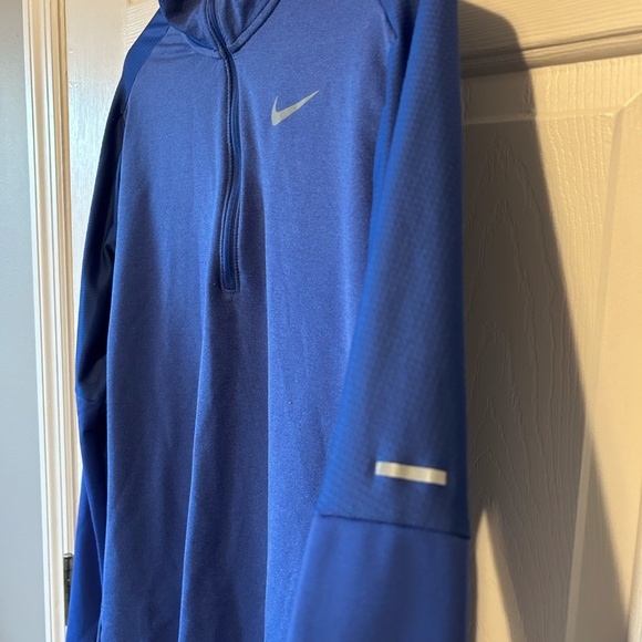 Blue Mens Nike Running Dri-FIT Element Half Zip Pullover Size Medium - Picture 3 of 7